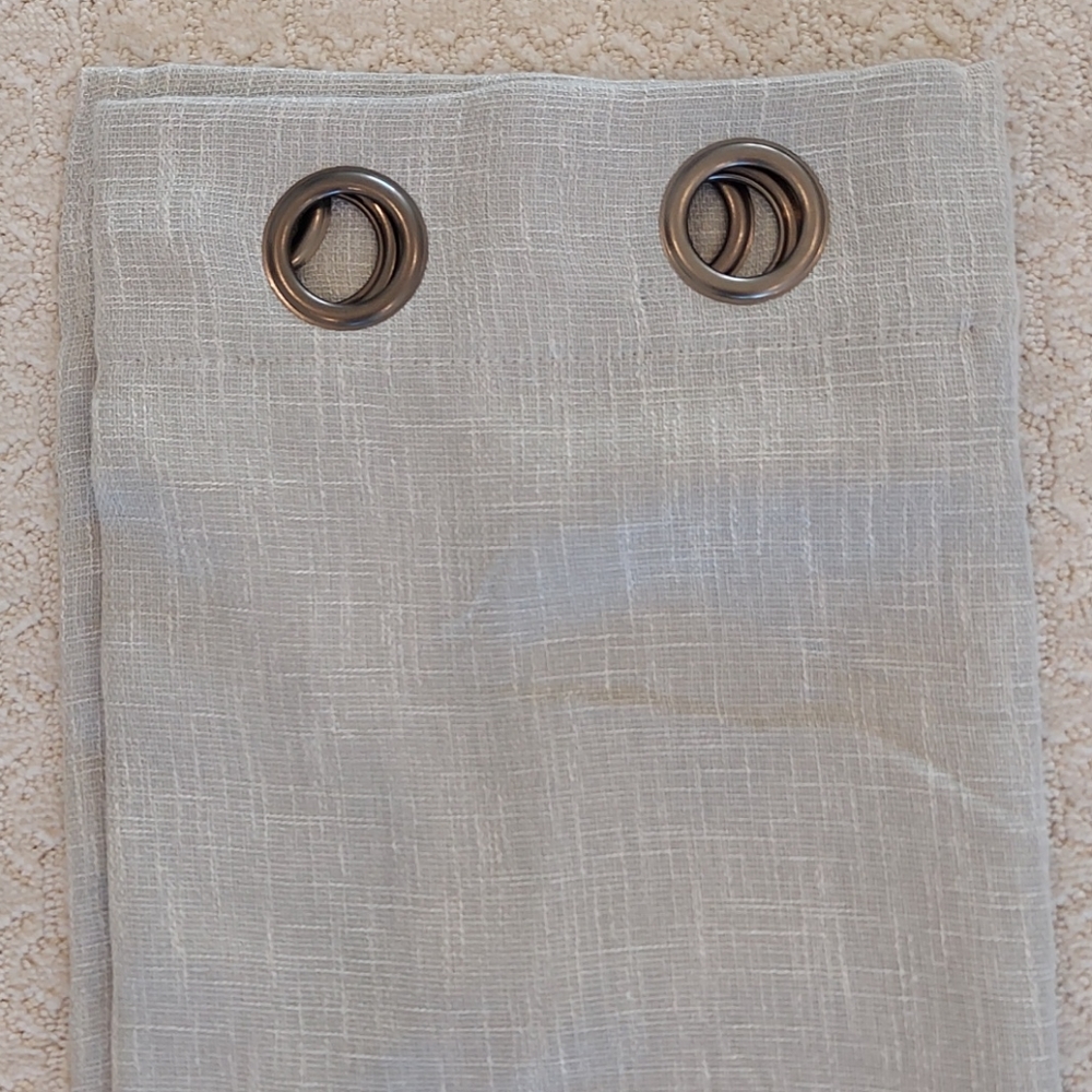 Better Homes & Gardens window curtain panels (2)